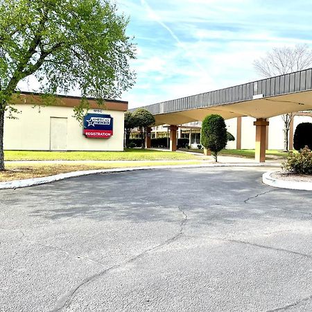 Americas Best Value Inn - Wilson Kültér fotó