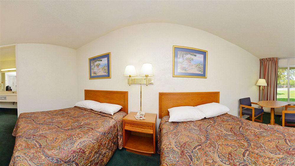 Americas Best Value Inn - Wilson Kültér fotó