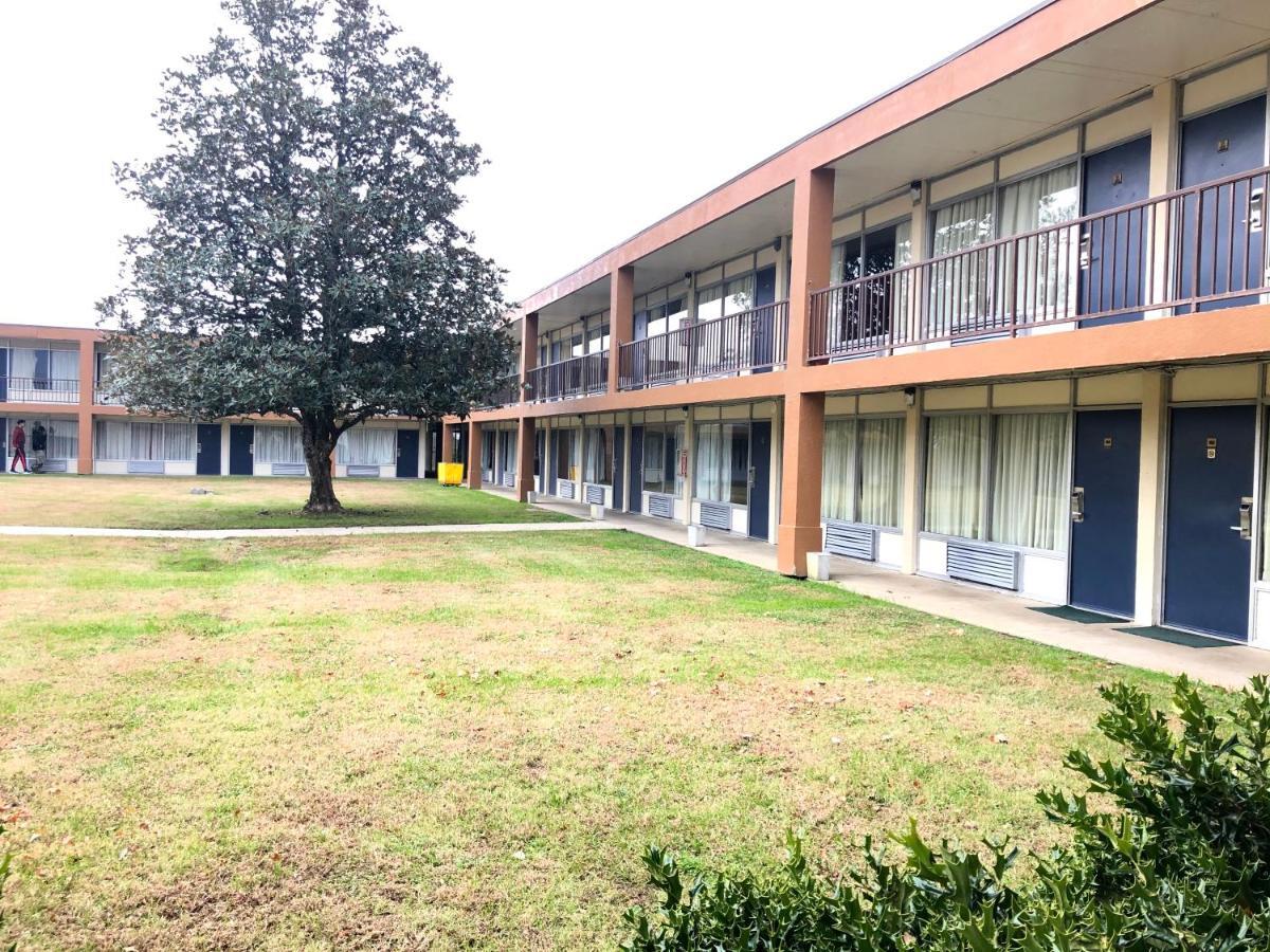 Americas Best Value Inn - Wilson Kültér fotó